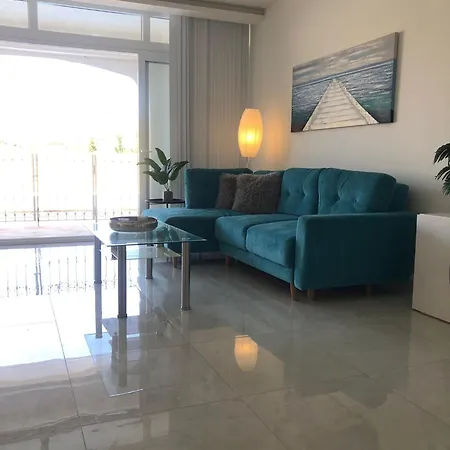 アパート Gozo, Peaceful Retreat With Shared Pool