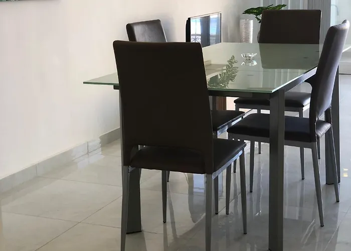 Gozo, Peaceful Retreat With Shared Pool Għasri