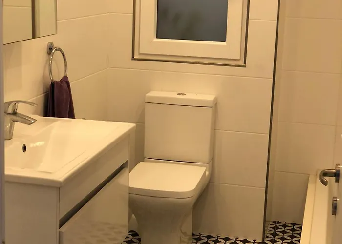 Gozo, Peaceful Retreat With Shared Pool *